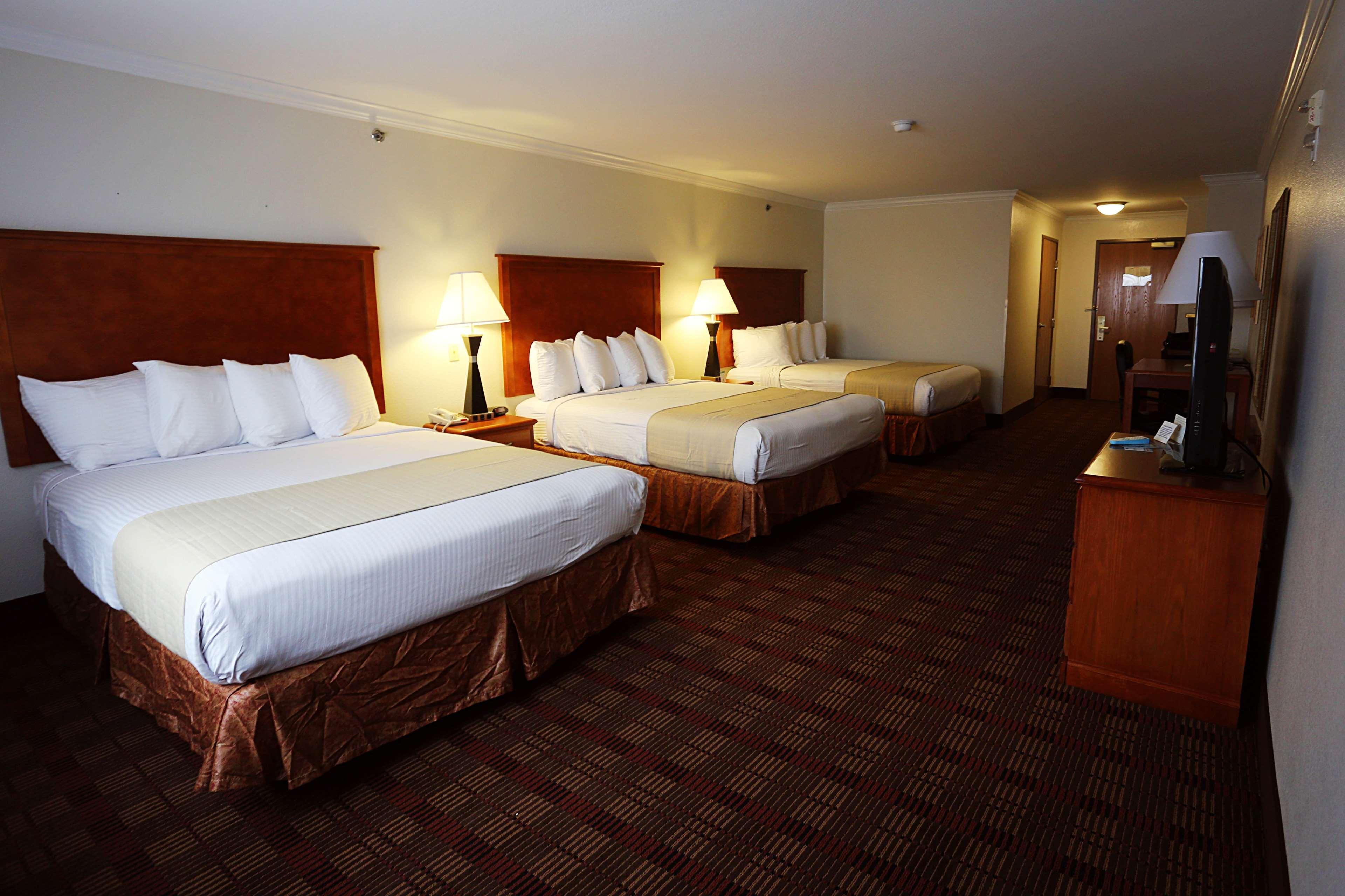 Best Western Club House Inn & Suites Mineral Wells Luaran gambar