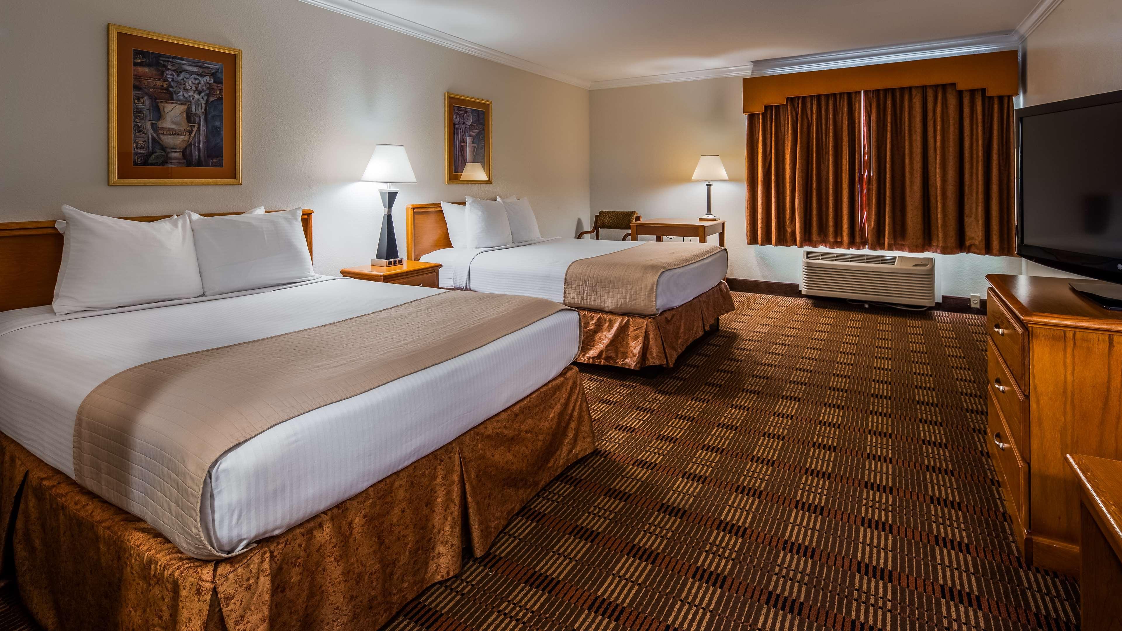 Best Western Club House Inn & Suites Mineral Wells Luaran gambar