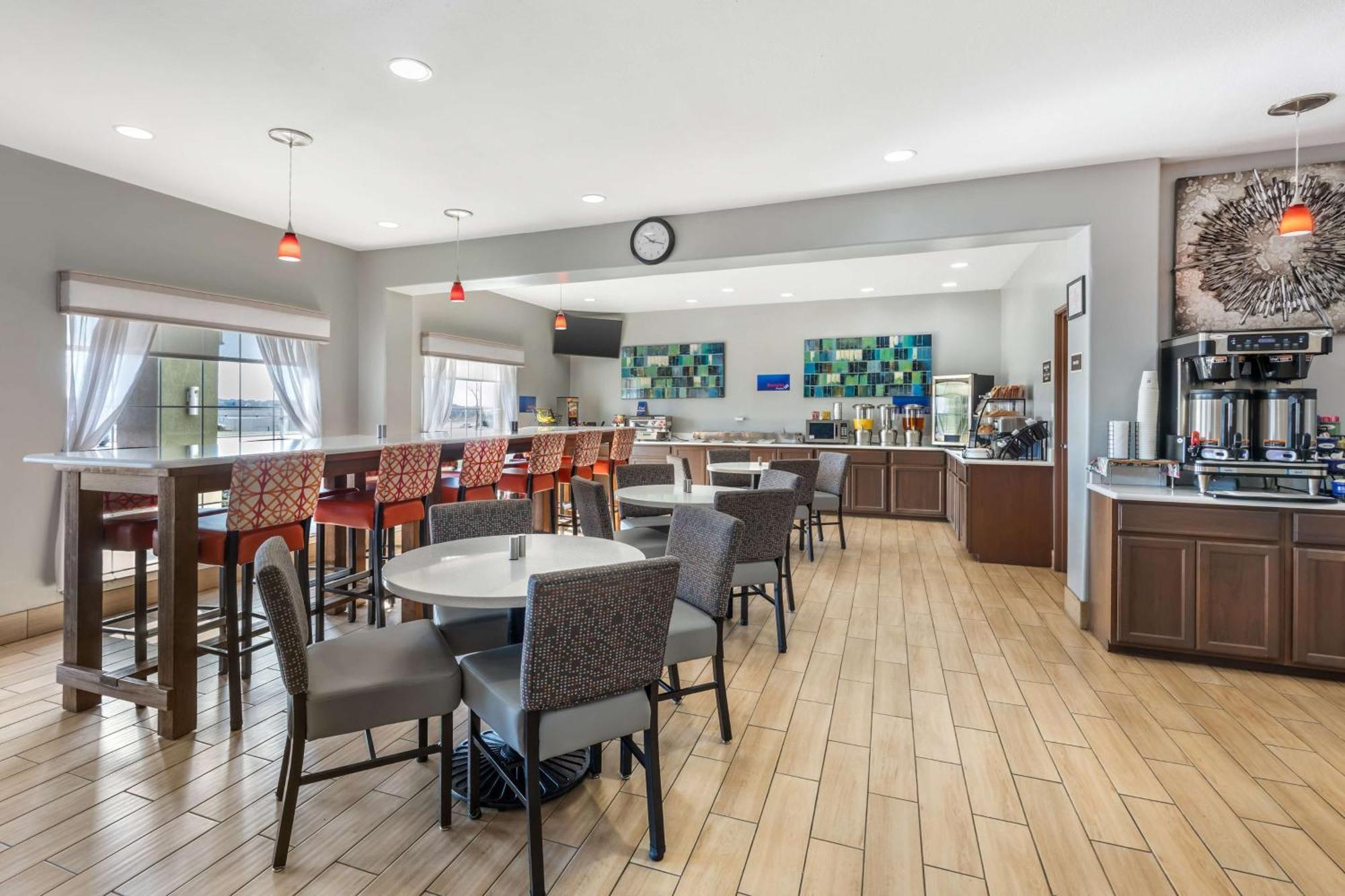 Best Western Club House Inn & Suites Mineral Wells Luaran gambar