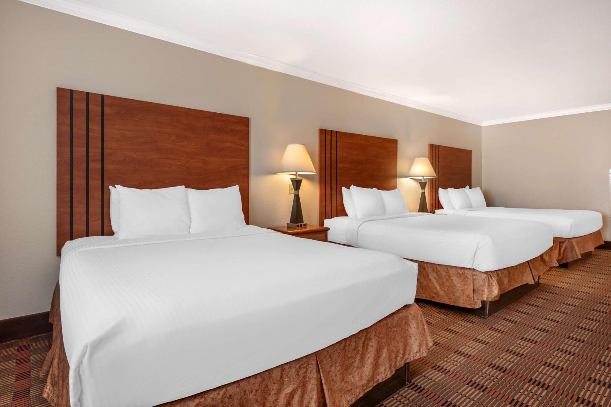 Best Western Club House Inn & Suites Mineral Wells Luaran gambar