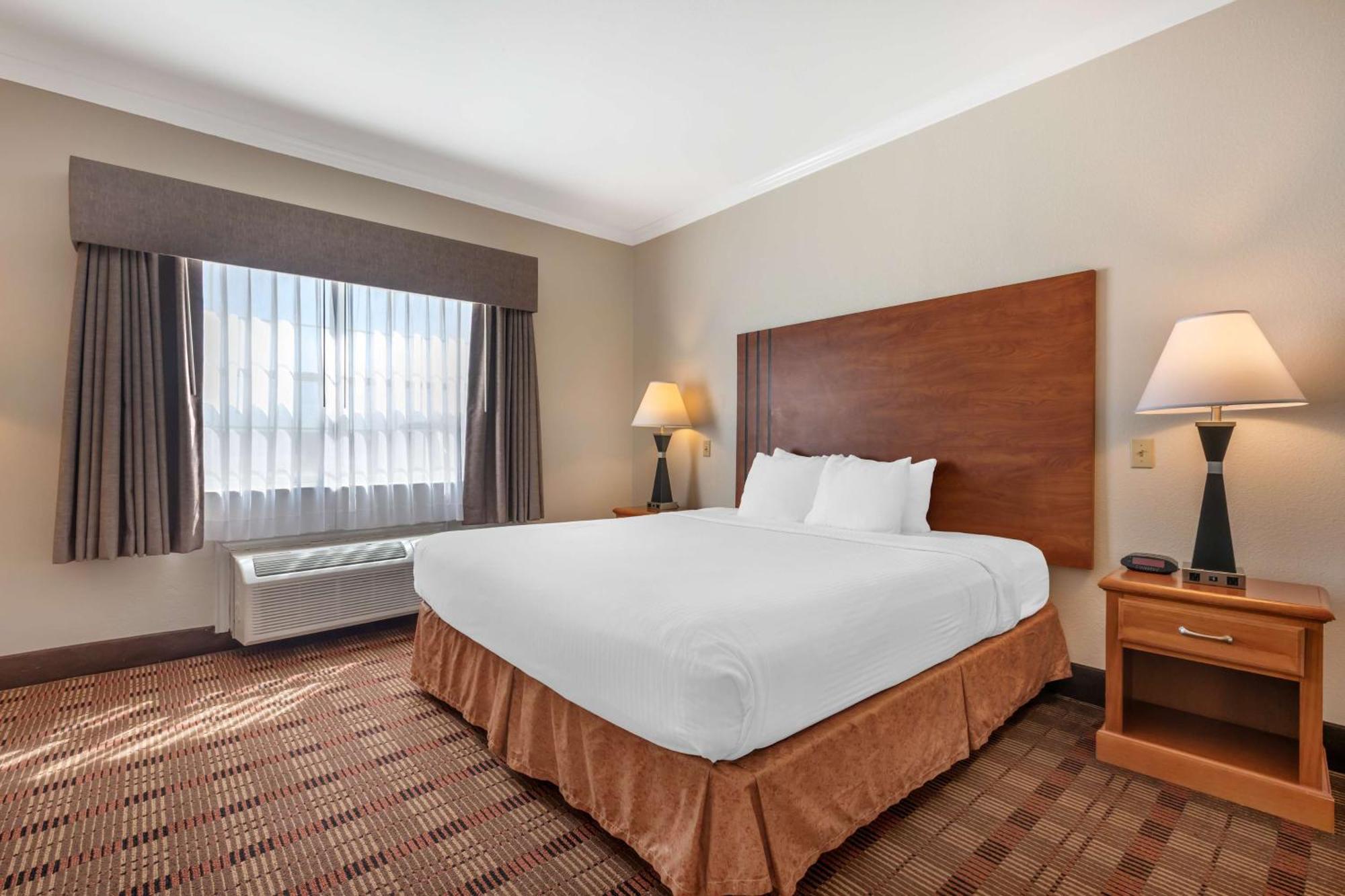Best Western Club House Inn & Suites Mineral Wells Luaran gambar