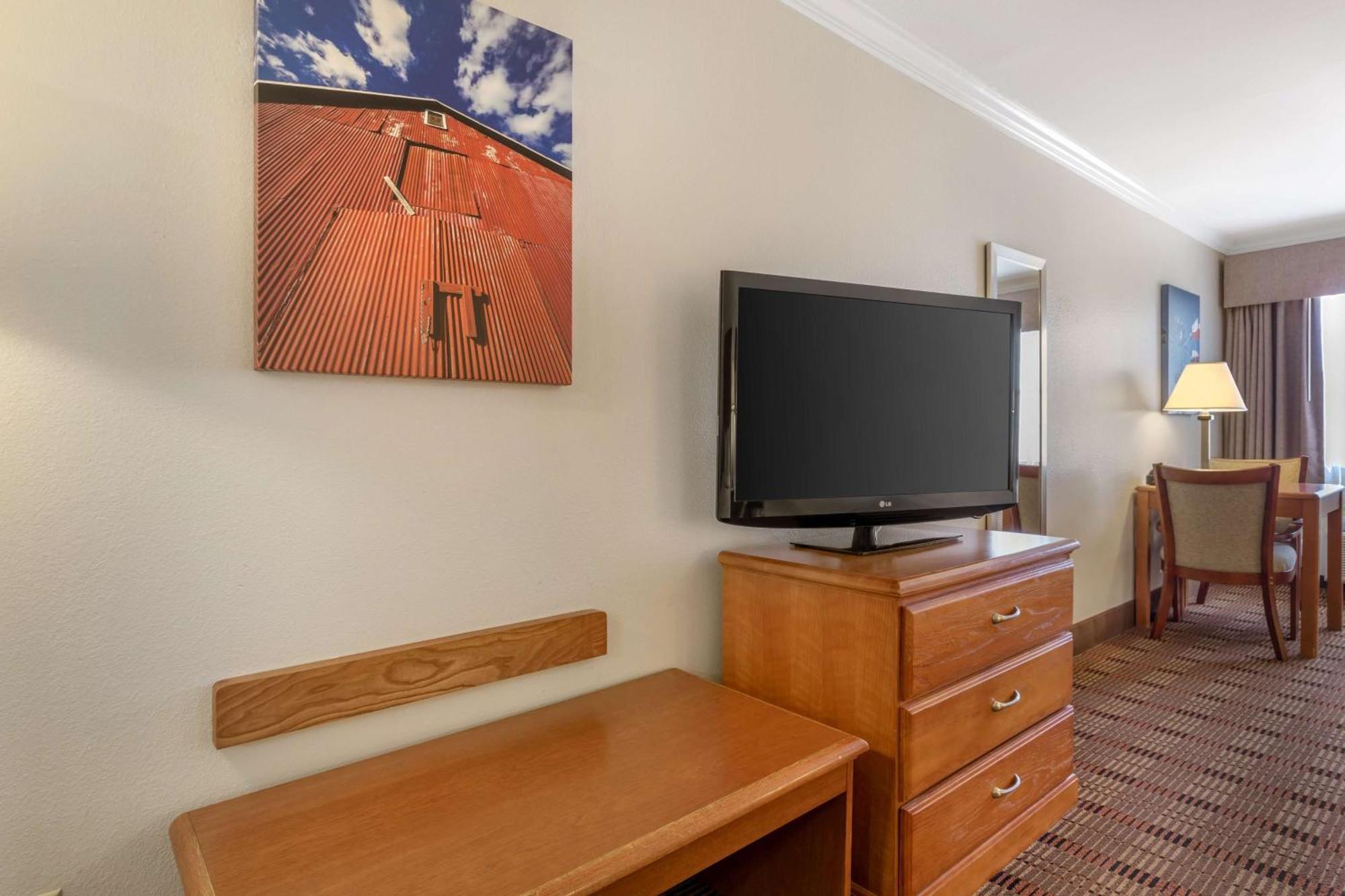Best Western Club House Inn & Suites Mineral Wells Luaran gambar