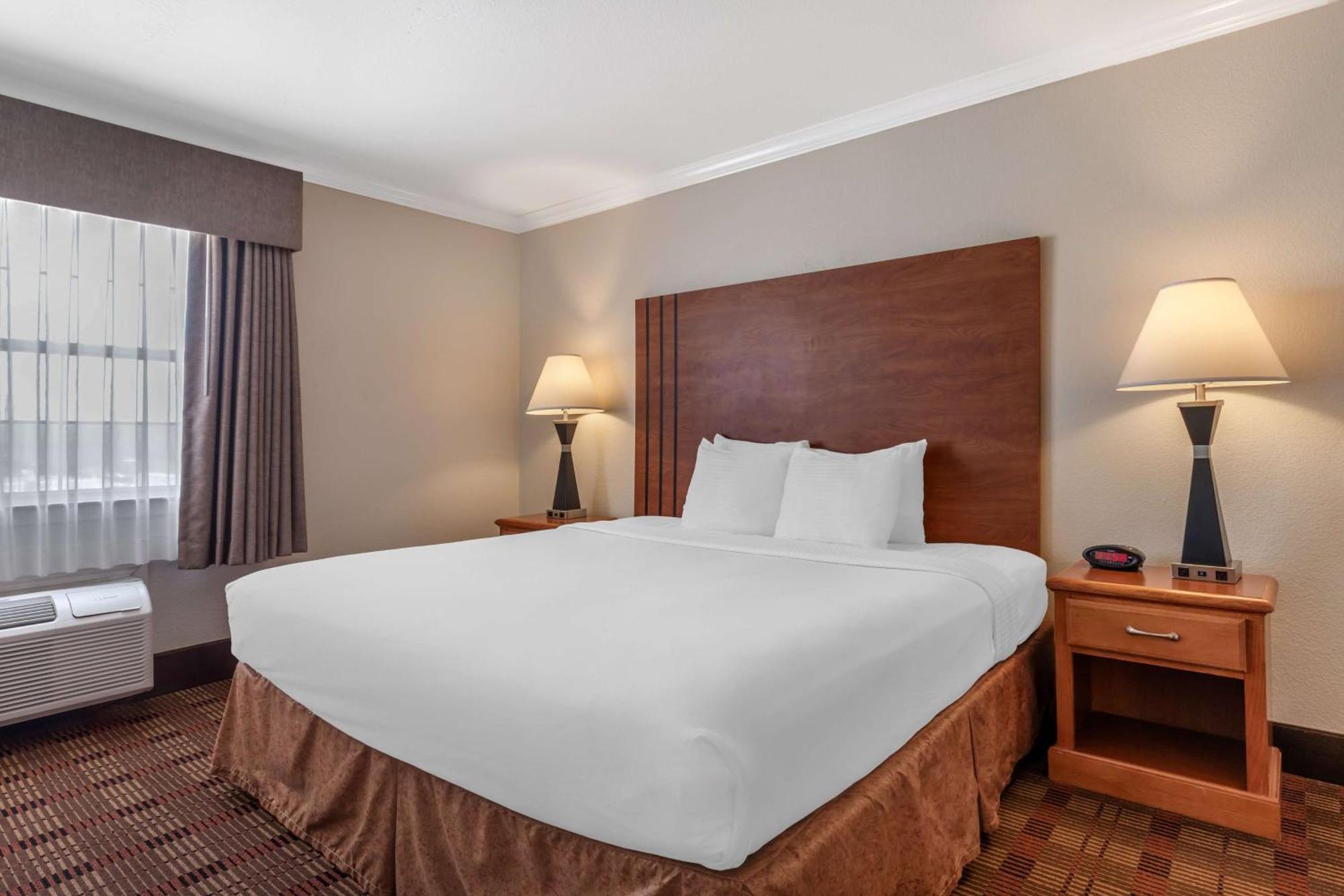 Best Western Club House Inn & Suites Mineral Wells Luaran gambar