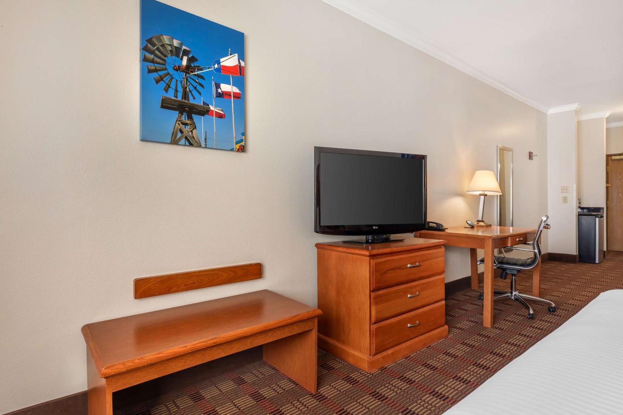 Best Western Club House Inn & Suites Mineral Wells Luaran gambar