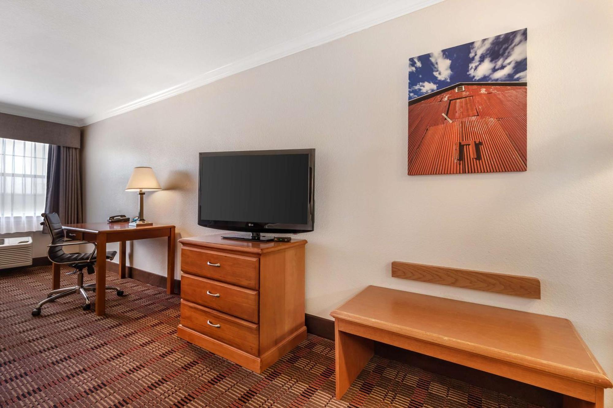 Best Western Club House Inn & Suites Mineral Wells Luaran gambar